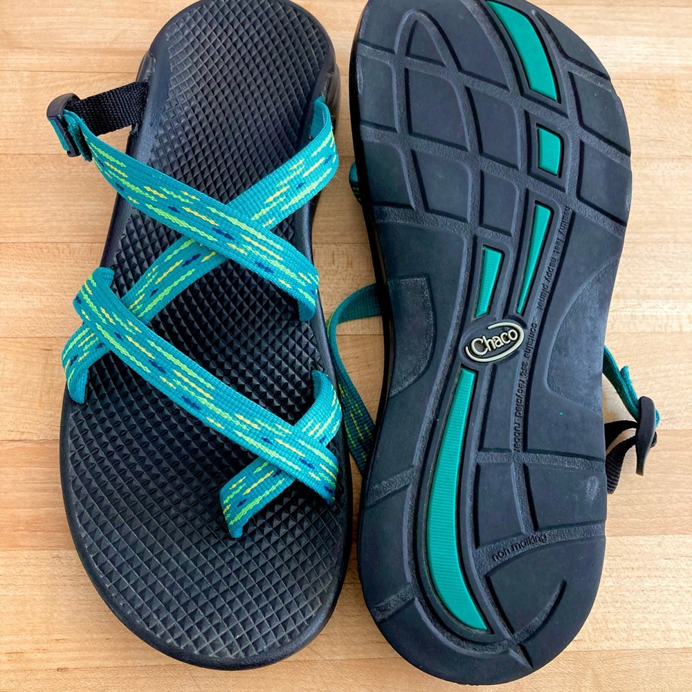 Chaco Teal Outdoor Hiking Adventure Sandals with Adjustable Straps size 9